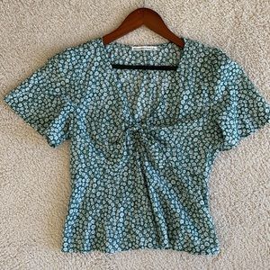 Abercrombie & Fitch Women’s Large Green With White Flowers Tie V-Neck Top